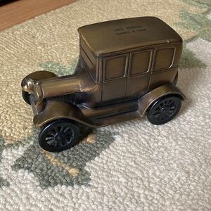 Vintage 1926 Ford Model T Car Coin Bank